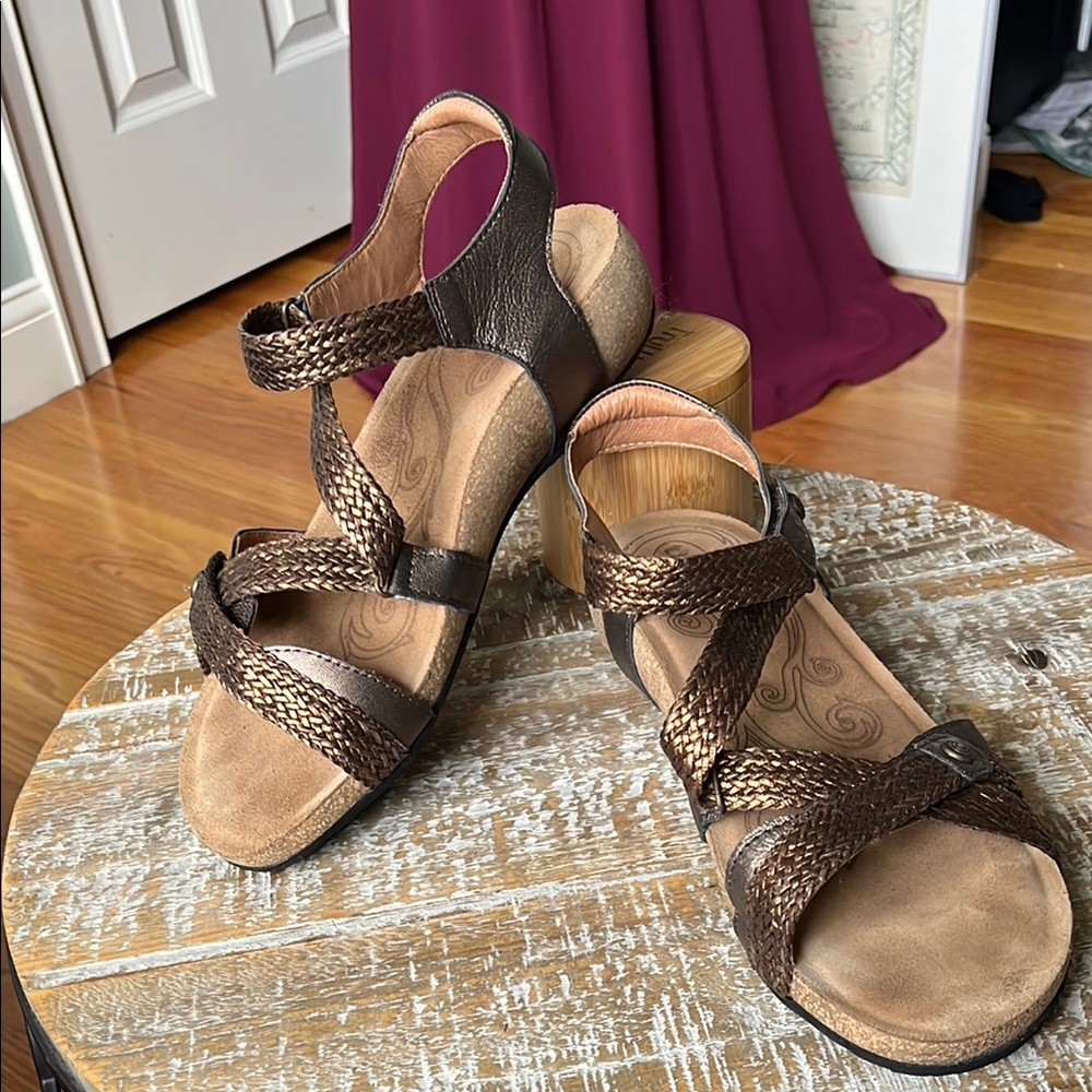 Taos Footwear Bronze Strappy Sandals
